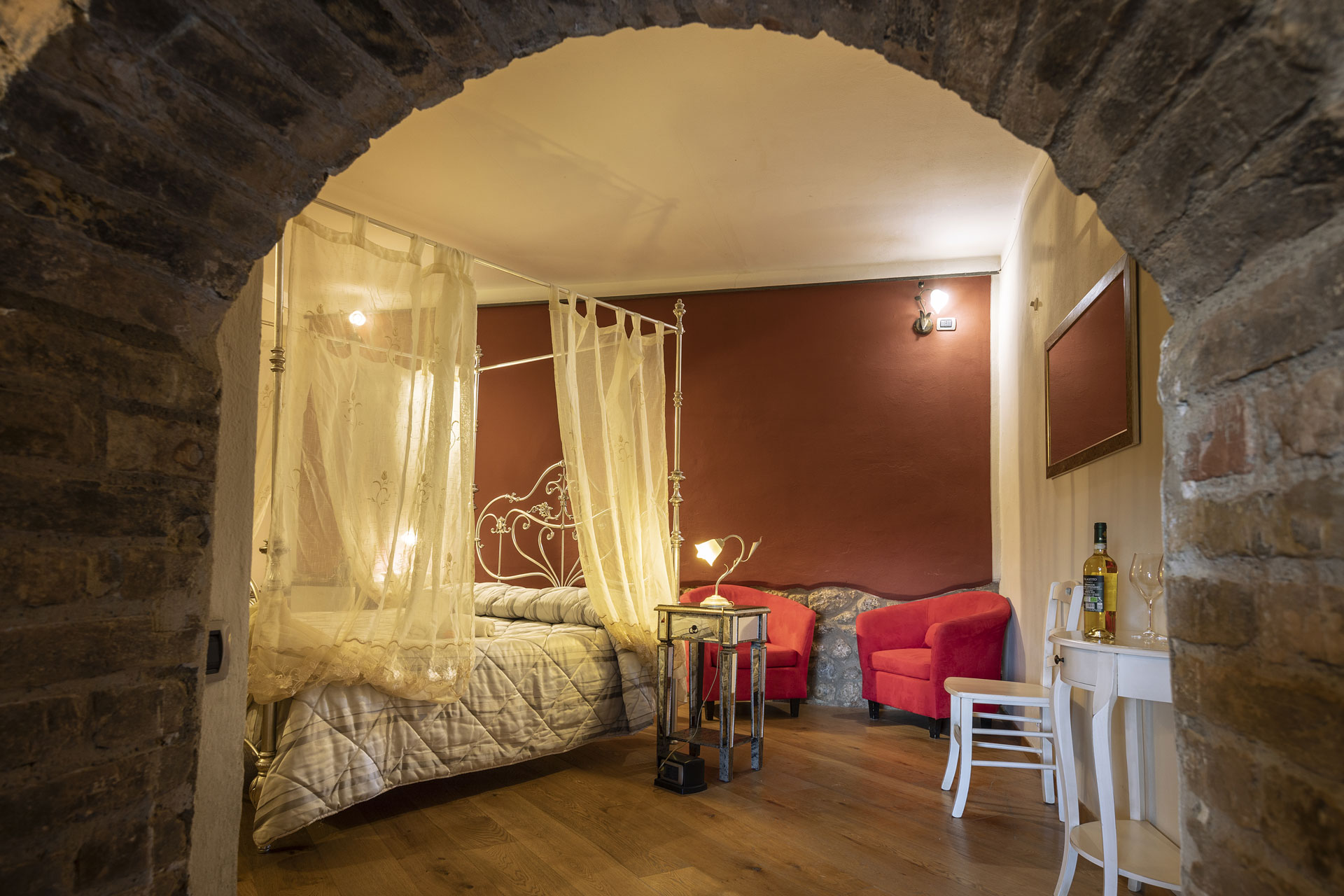 Camera-Sirah-arco